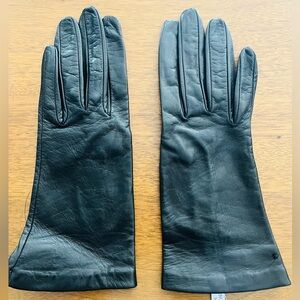 Saks Fifth Avenue Black Leather Gloves
